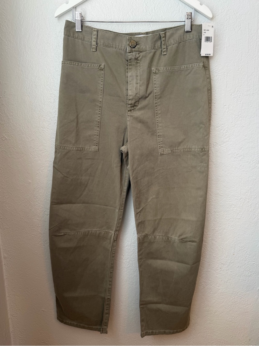 163~ NWT Velvet by Graham & Spencer Brown Barrels Sz 8